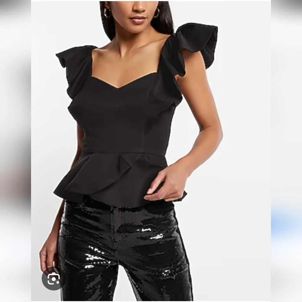 NWOT Express Flutter Sleeve Peplum Ruffle Top - Picture 9 of 9